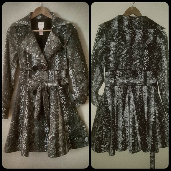 Candie's Jackets & Blazers - 🛍🌸Peplum Feminine Flirty Trench Coat  🛍New
